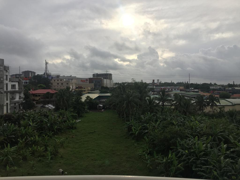 Sky'S At Prime Residences -Tagaytay Tagaytay City Extérieur photo